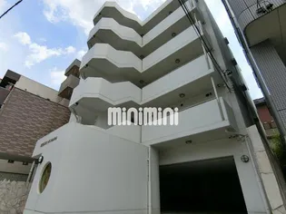 ホワイトマンション【2階】の外観