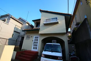 KNOLL COURTの画像