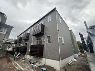 ルミナ旭ヶ丘【1階】の外観