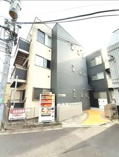 ArtBrut中落合【1階】の外観
