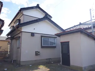 山形県酒田市亀ケ崎6【一戸建】の外観