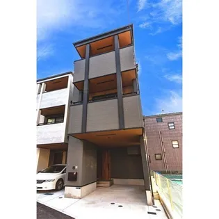 神奈川県川崎市高津区溝口6【一戸建】の外観