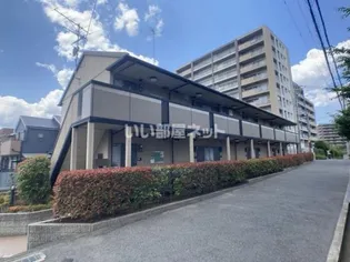 大阪府四條畷市大字中野【アパート】の外観