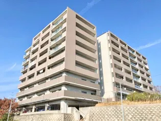 サニーヒル忍ケ丘【7階】の外観