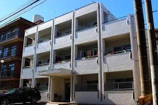 西片町アパートメントの外観