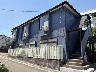 ホワイトファミール高和の画像