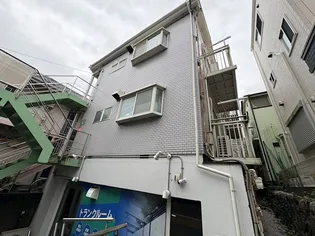 東京都世田谷区給田3【アパート】の外観