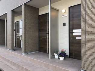 セラヴィ【1階】の外観