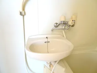 スカイシティSUZUKI【3階】の内装