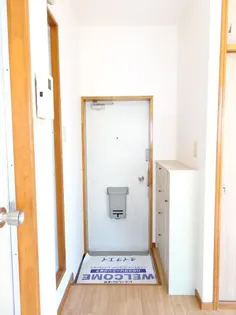 スカイシティSUZUKI【3階】の玄関