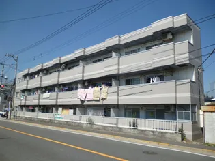 草間ビルの画像