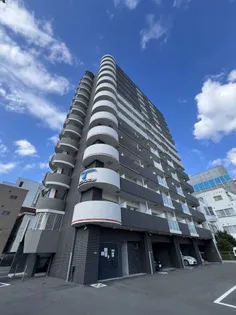 セレニテ新大阪プリエ【6階】の外観