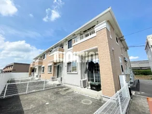 クリスタルコート【2階】の外観