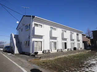 ロイヤルハイツ【2階】の外観