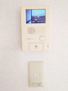 シャーメゾンさくらB【2階】の内装