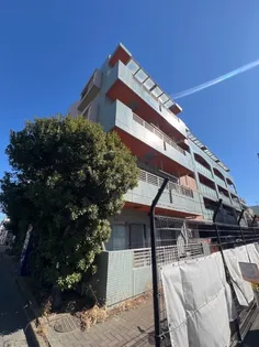 ルマー【3階】の外観