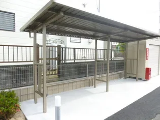 ラルーチェ城山【2階】の地図