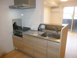 ラルーチェ城山【2階】のキッチン