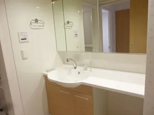 ラルーチェ城山【2階】の内装