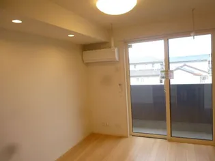 ラルーチェ城山【2階】の内装