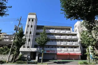 ロワールイン下到津【3階】の外観