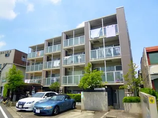 リラ ポルトの画像