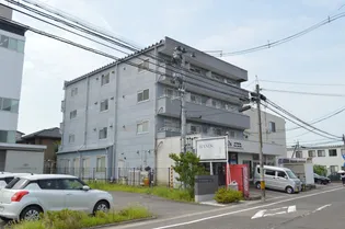 サウスサイド【2階】の外観