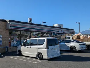 ザ・ホワイトハウスA【2階】の周辺