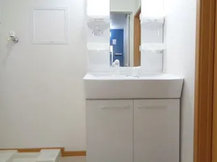 シュティル デーア【2階】の内装