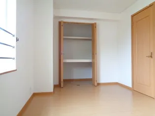 シュティル デーア【2階】の内装