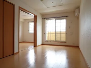 シュティル デーア【2階】の居間