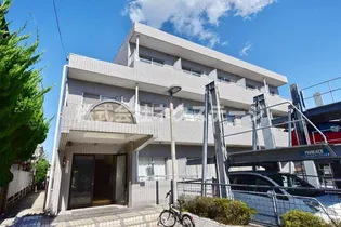リュミエ本厚木【1階】の外観