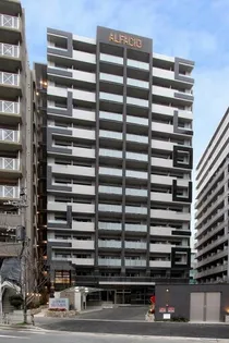 アルファシオディクレイヴの画像