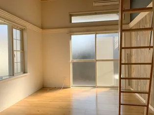 らびぱれす堀川【2階】の居間