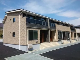 長野県上田市住吉【アパート】の外観