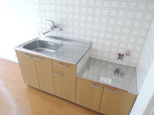 サンハイム【2階】のキッチン