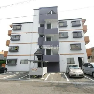 サンライフ花房【4階】の外観