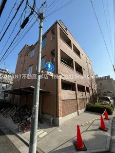 イルグランディ【3階】の外観