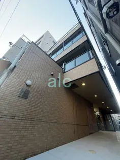 東京都新宿区上落合2【アパート】の外観