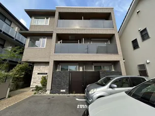 大阪府高槻市安満西の町【アパート】の外観