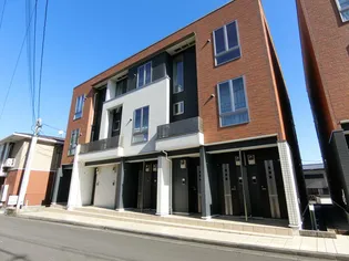 カームリーヒルII【2階】の外観