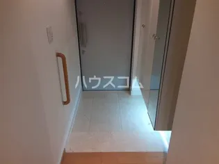 アパガーデンズ高崎駅前【5階】の玄関