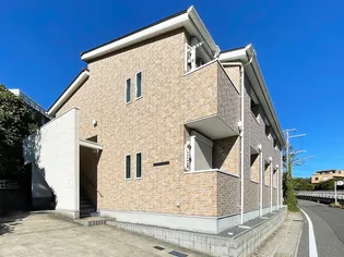 ヒルズ千葉【2階】の外観