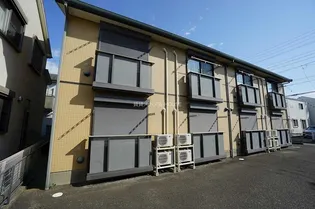 神奈川県藤沢市亀井野【アパート】の外観