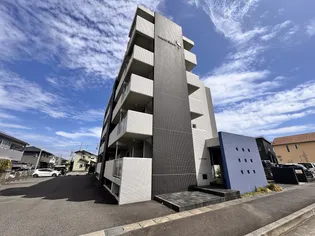 サウスコート【4階】の外観