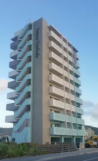 トーマス津波古の画像