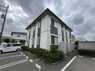 シャーメゾン白鳥 B【2階】の外観