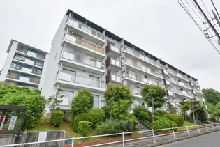 UR鳴子【5階】の外観