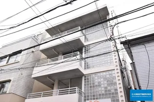 マルメゾン【3階】の外観