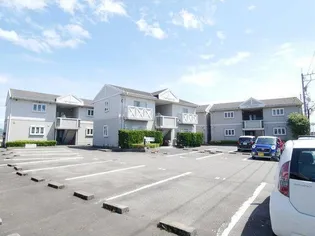 ベルメゾン【2階】の外観